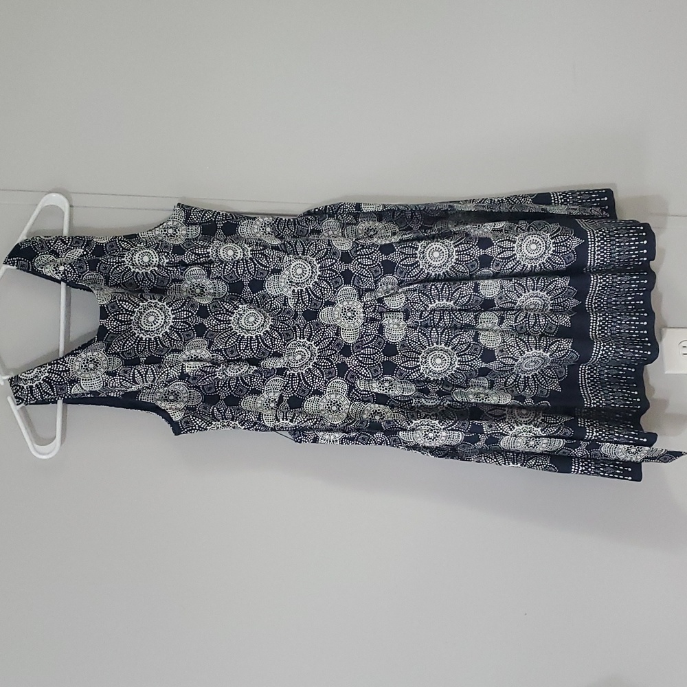 Robbie Bee Navy and White Floral Mini Dress